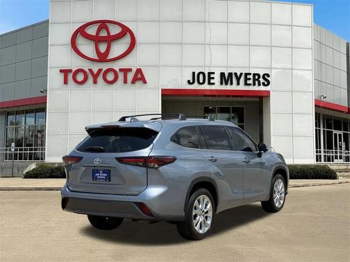 2024 Toyota Highlander Limited