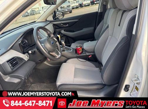 Crystal White Pearl 2025 Subaru Outback Premium