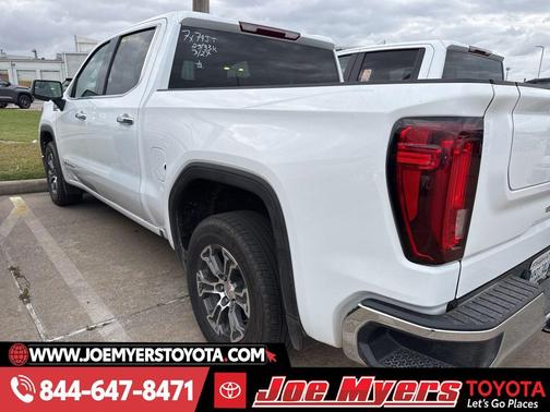 2025 GMC Sierra 1500 SLT