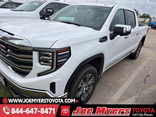 2025 GMC Sierra 1500 SLT