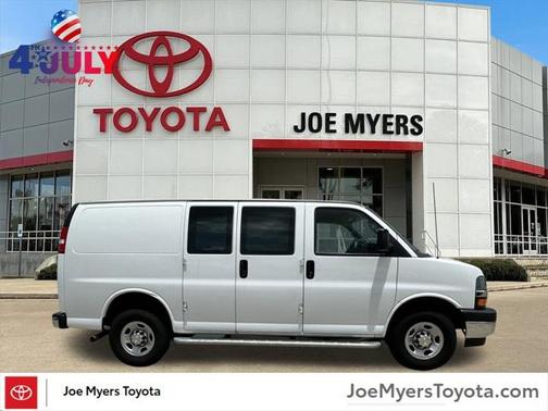 2023 Chevrolet Express 2500 RWD 2500 Regular Wheelbase WT