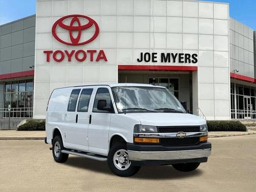 2023 Chevrolet Express 2500 RWD 2500 Regular Wheelbase WT
