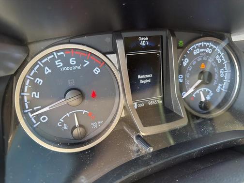 2022 Toyota Tacoma SR5