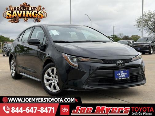 2025 Toyota Corolla LE