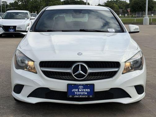 Cirrus White 2015 Mercedes-Benz CLA-Class Base