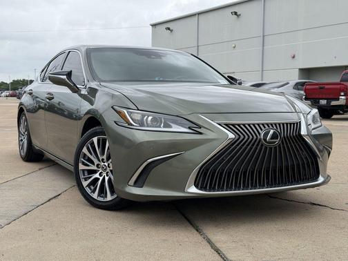 Sunlit Green 2021 Lexus ES 350 Base