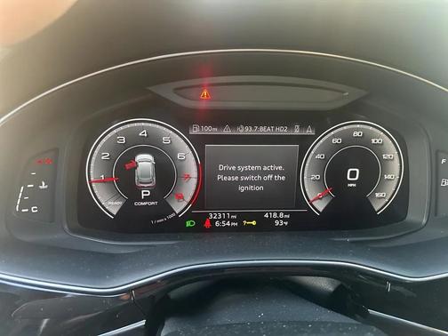 2021 Audi Q8 55 Premium Plus