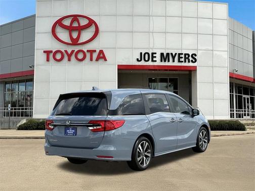 2023 Honda Odyssey Touring