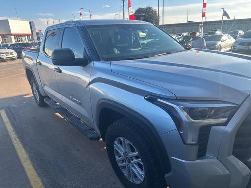 2024 Toyota Tundra SR5