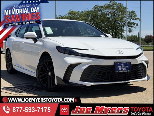 Ice Cap 2026 Toyota Camry SE