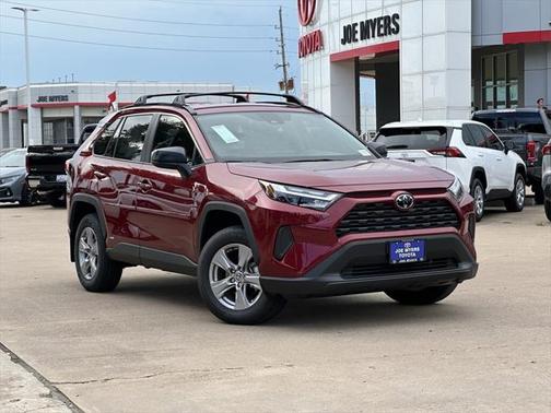 2025 Toyota RAV4 Hybrid LE