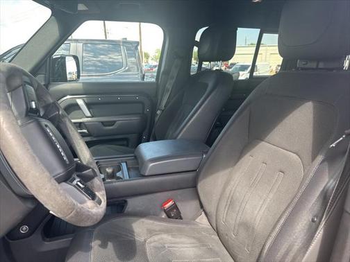 2023 Land Rover Defender 110 Carpathian Edition