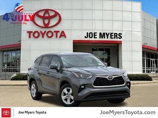 2023 Toyota Highlander LE