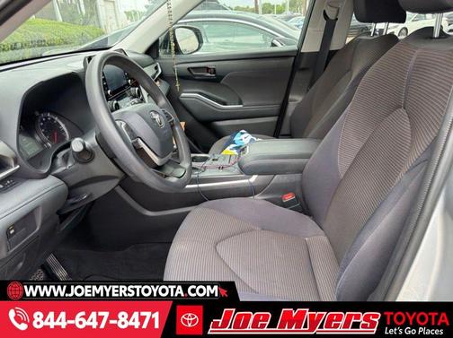2022 Toyota Highlander L