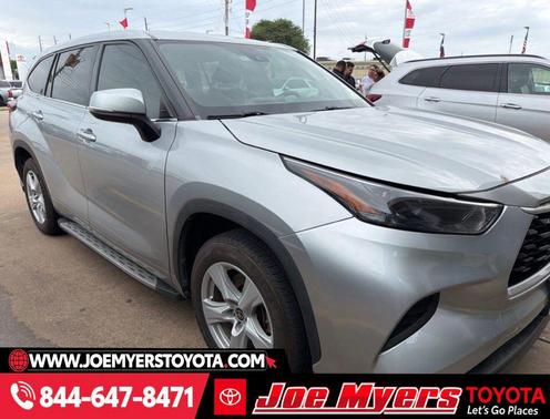 2022 Toyota Highlander L