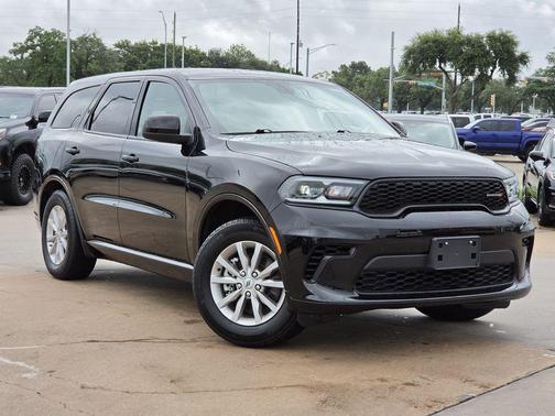 DB Black Clearcoat 2026 Dodge Durango GT RWD