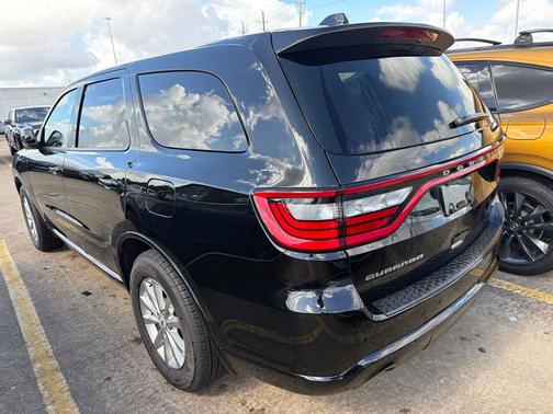 DB Black Clearcoat 2026 Dodge Durango GT RWD