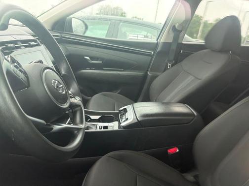 White Pearl 2024 Hyundai TUCSON SEL