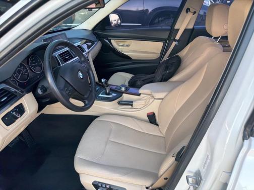 2017 BMW 320 i
