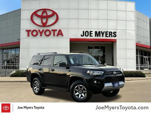 2024 Toyota 4Runner TRD Off Road