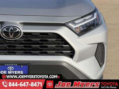 Silver Sky Metallic 2025 Toyota RAV4 XLE