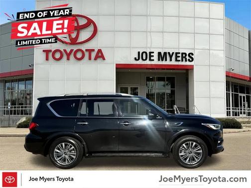 2022 INFINITI QX80 Luxe