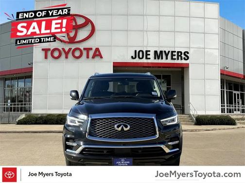 2022 INFINITI QX80 Luxe