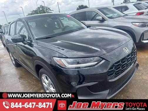 Crystal Black Pearl 2025 Honda HR-V LX