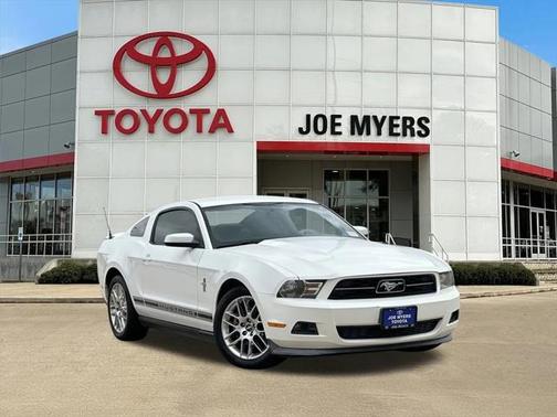 2012 Ford Mustang V6 Premium