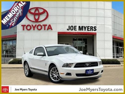 2012 Ford Mustang V6 Premium