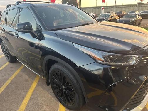 2024 Toyota Highlander XSE