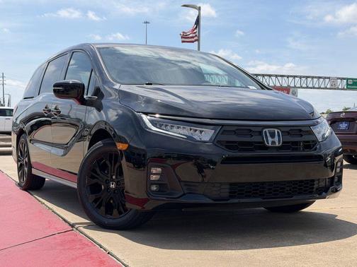 Crystal Black Pearl 2025 Honda Odyssey Sport-L