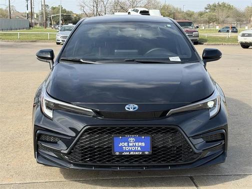 2025 Toyota Corolla Hybrid SE