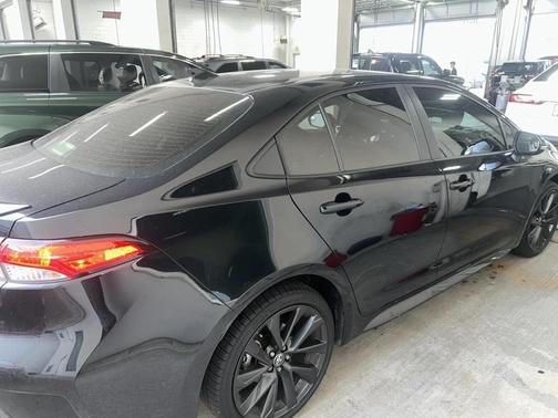 2025 Toyota Corolla Hybrid SE