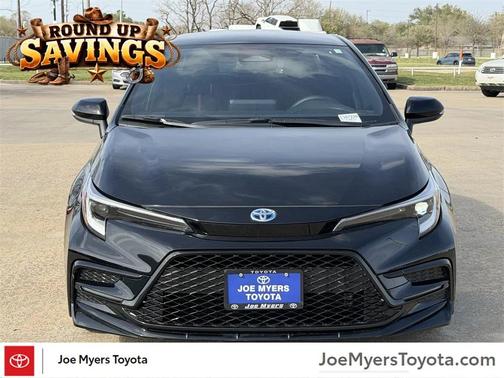 2025 Toyota Corolla Hybrid SE