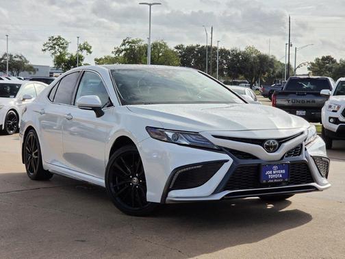 Pearl 2024 Toyota Camry XSE