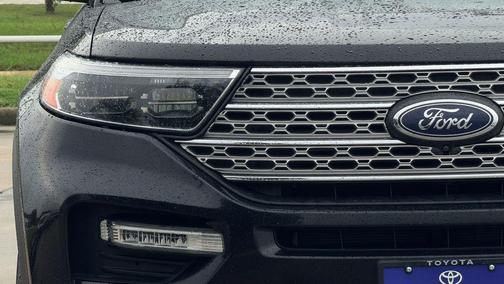 Black Metallic 2023 Ford Explorer Limited