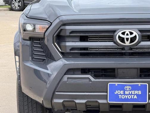 2024 Toyota Tacoma SR