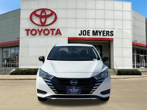 2024 Nissan Versa 1.6 S