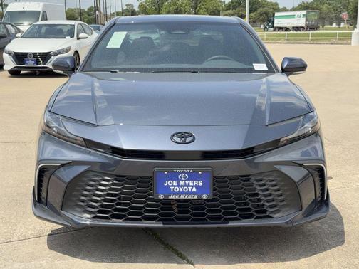 Dark Cosmos 2026 Toyota Camry SE