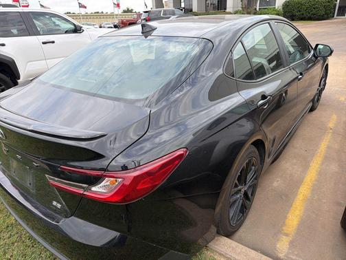 Midnight Black Metallic 2025 Toyota Camry SE