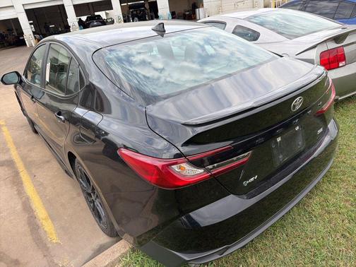 Midnight Black Metallic 2025 Toyota Camry SE