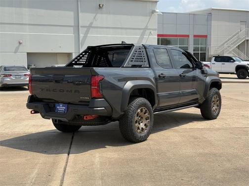 2025 Toyota Tacoma Hybrid Trailhunter