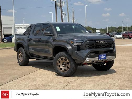 2025 Toyota Tacoma Hybrid Trailhunter