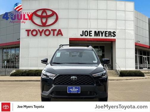 2025 Toyota Corolla Cross LE