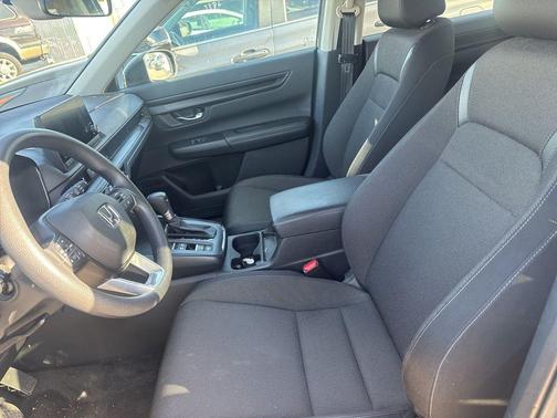2025 Honda CR-V LX AWD