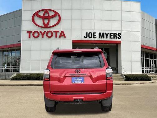 2023 Toyota 4Runner SR5