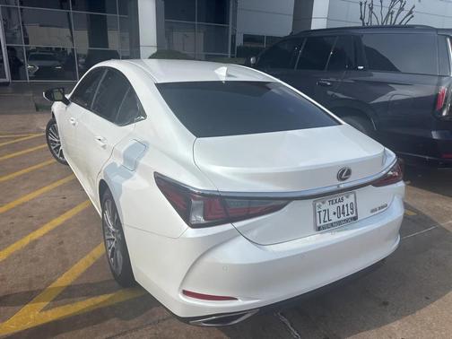 2019 Lexus ES 350 Luxury