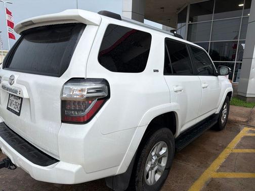 White 2022 Toyota 4Runner SR5 Premium