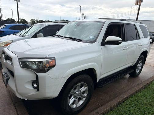 White 2022 Toyota 4Runner SR5 Premium